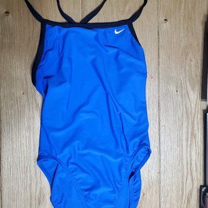 Nike Racerback Chlorine Resistant Racing Swimsuit Size 36 NWT